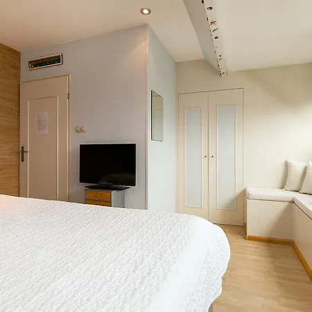 Zenroom * Zaandijk